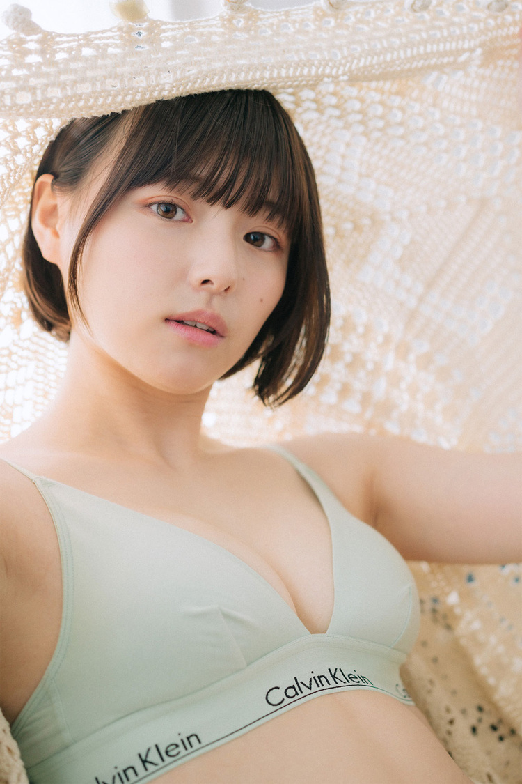 『SPA!デジタル写真集 葉月つばさ「頑張って！」』より