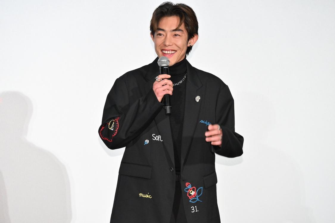 ＜映画『サイレントラブ』大ヒット御礼舞台挨拶＞（2024年2月12日／Ⓒ2024「サイレントラブ」製作委員会）