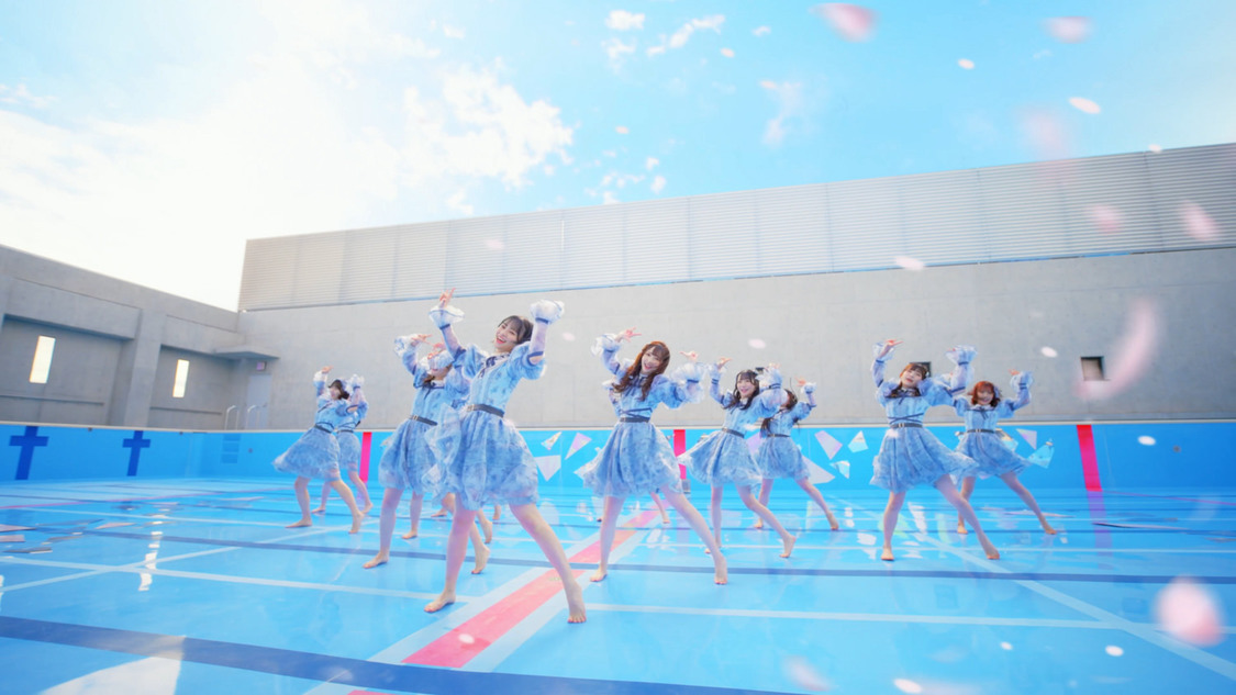 「ラストチャンス、ラストダンス」MV場面写真（©️YOANI／KING RECORDS）