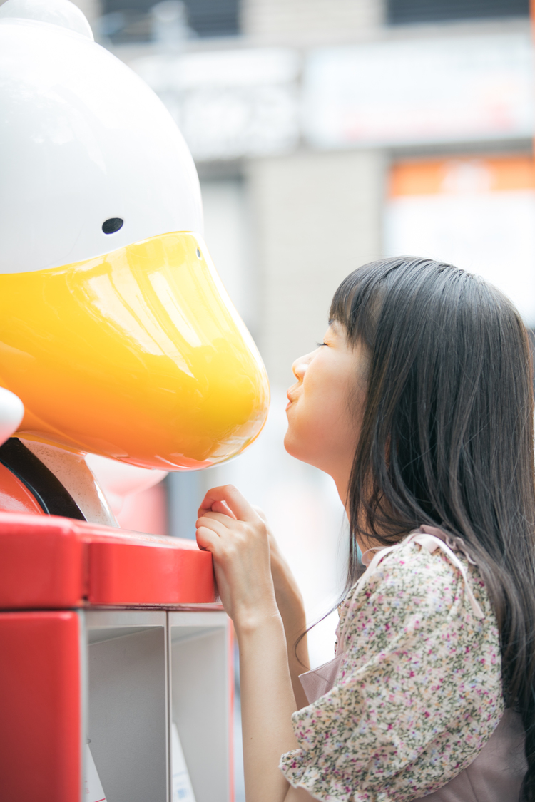 髙橋麻里（Dorothy Little Happy）