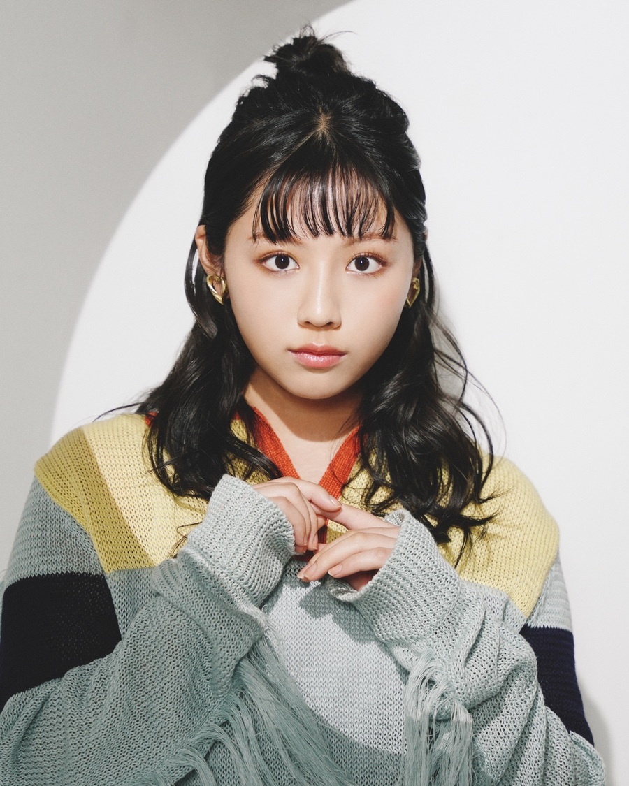 早川梨沙（はやかわりさ）役 渡邉美穂（ⒸABC）