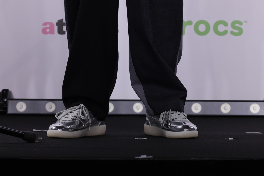 綱啓永＜atmos presents SNEAKER BEST DRESSER AWARD（スニーカーベストドレッサー賞）2024授賞式・記者発表会＞AOYAMA GRAND HALL（2024年2月22日）