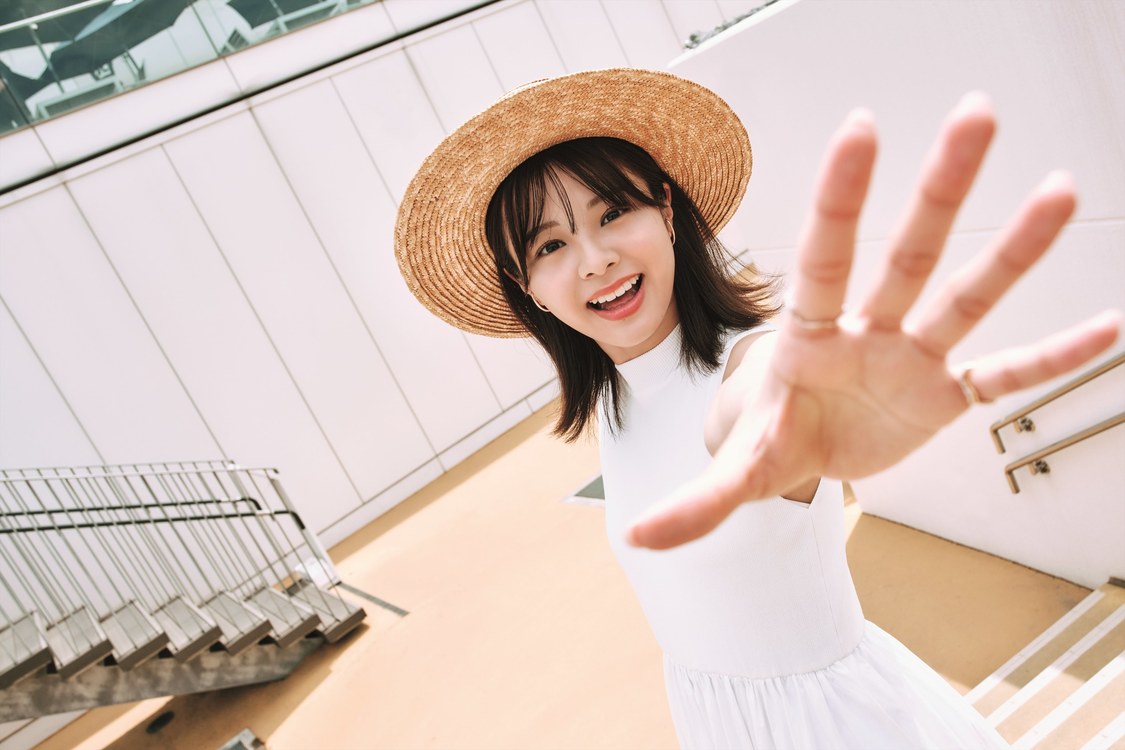 『NGT48 本間日陽 2nd 写真集 陽射し色』未公開カット（(C)KADOKAWA (C)Flora PHOTO/ You Ishii）