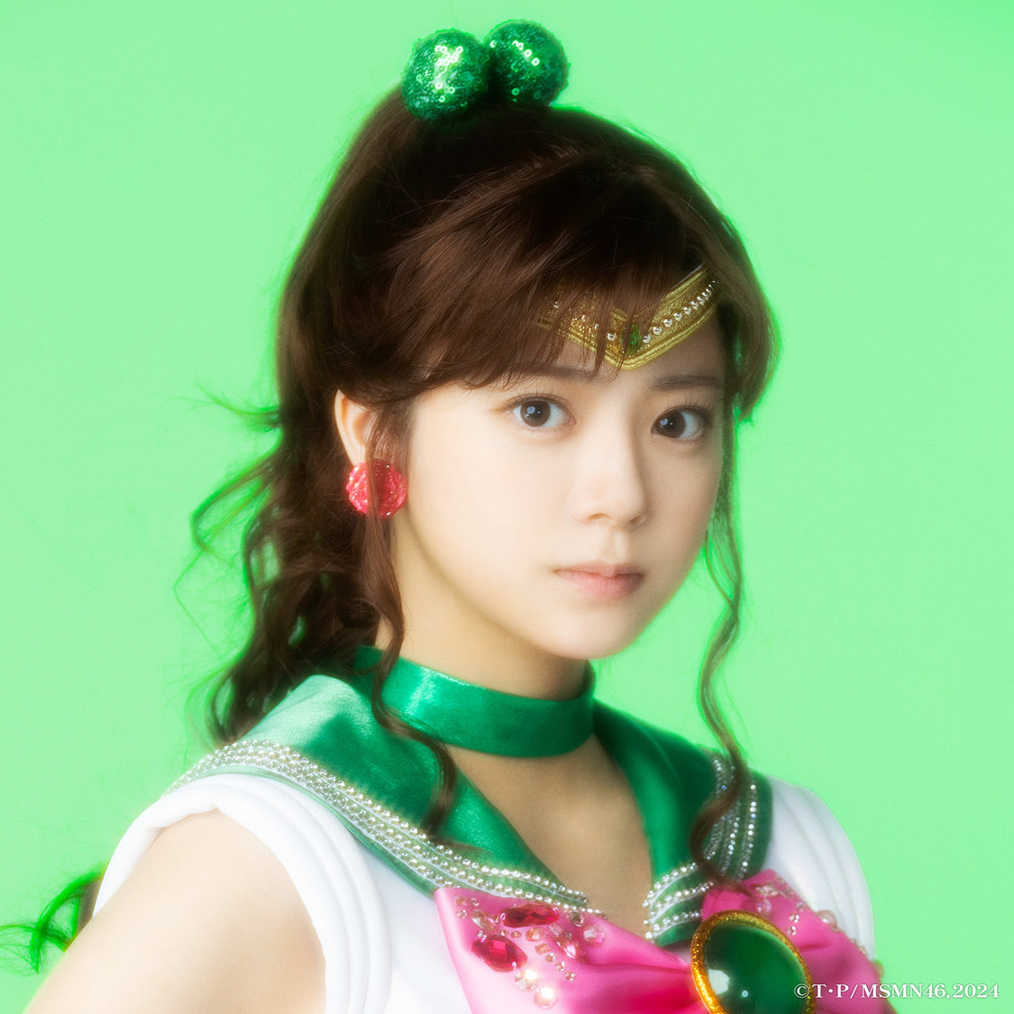 セーラージュピター／木野まこと　冨里奈央（乃木坂46）（©武内直子・PNP/乃木坂46版 ミュージカル「美少女戦士セーラームーン」製作委員会 2024）