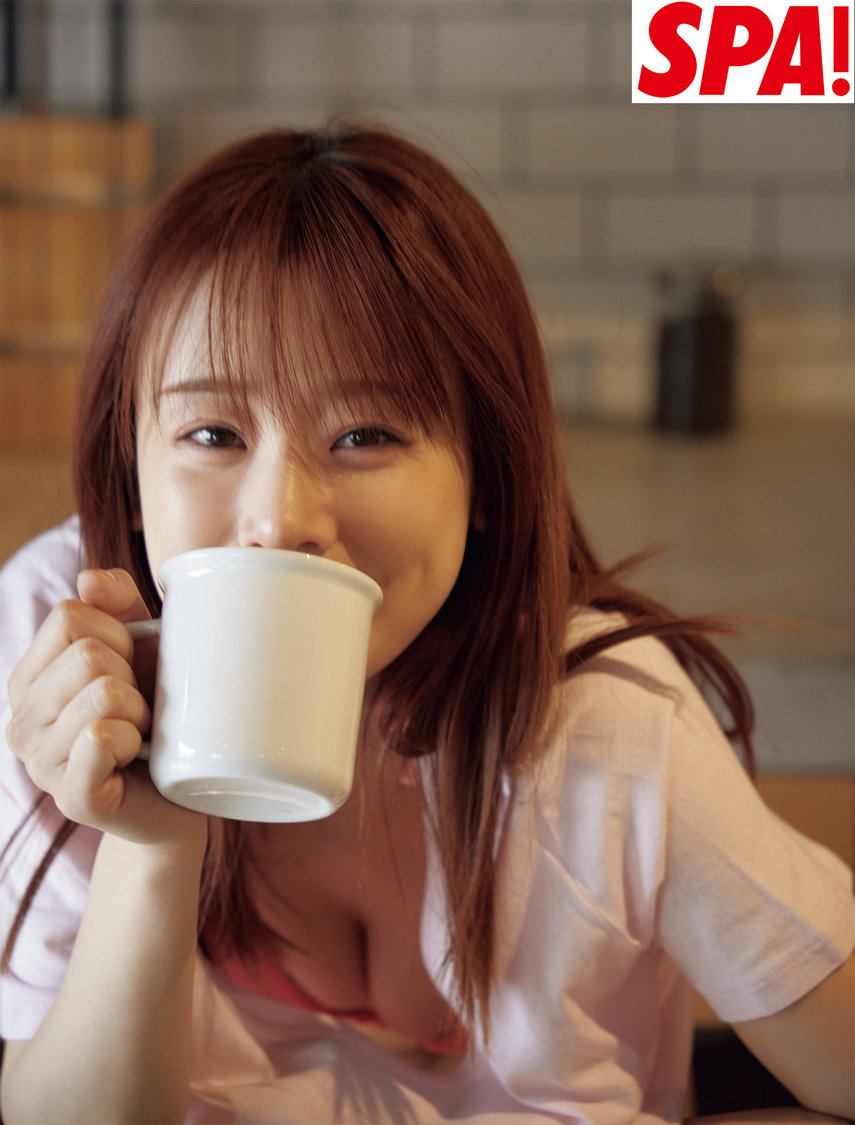 福岡みなみ『週刊SPA!』3月5日号