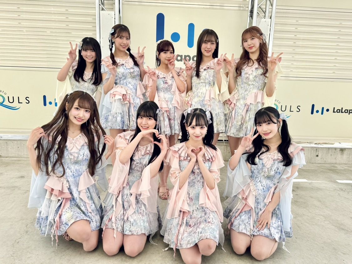 1列目左から野村実代、林美澪、末永桜花、倉島杏実／2列目左から原優寧、荒井優希、太田彩夏、鎌田菜月、菅原茉椰＜SKE48 32ndシングル「愛のホログラム」リリースイベント第2部＞ららぽーと名古屋みなとアクルス（2024年3月3日）（ⒸZest, Inc. / AMC）