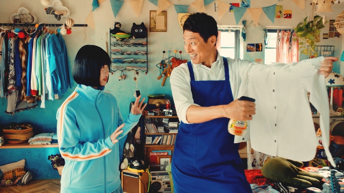 「ファブリーズW除菌+消臭プレミアム シトラス＆ガーデンの香り／パステルフローラル＆ブロッサムの香り」新TV-CMより