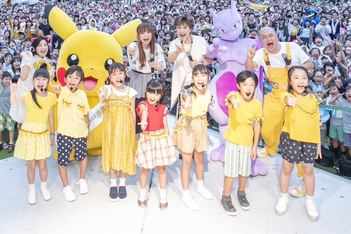 小林幸子&中川翔子「風といっしょに」発売記念「&mall」presents ＜ポケだちツアー＞（神奈川県・三井ショッピングパーク ラゾーナ川崎 2F ルーファ広場　グランドステージ）