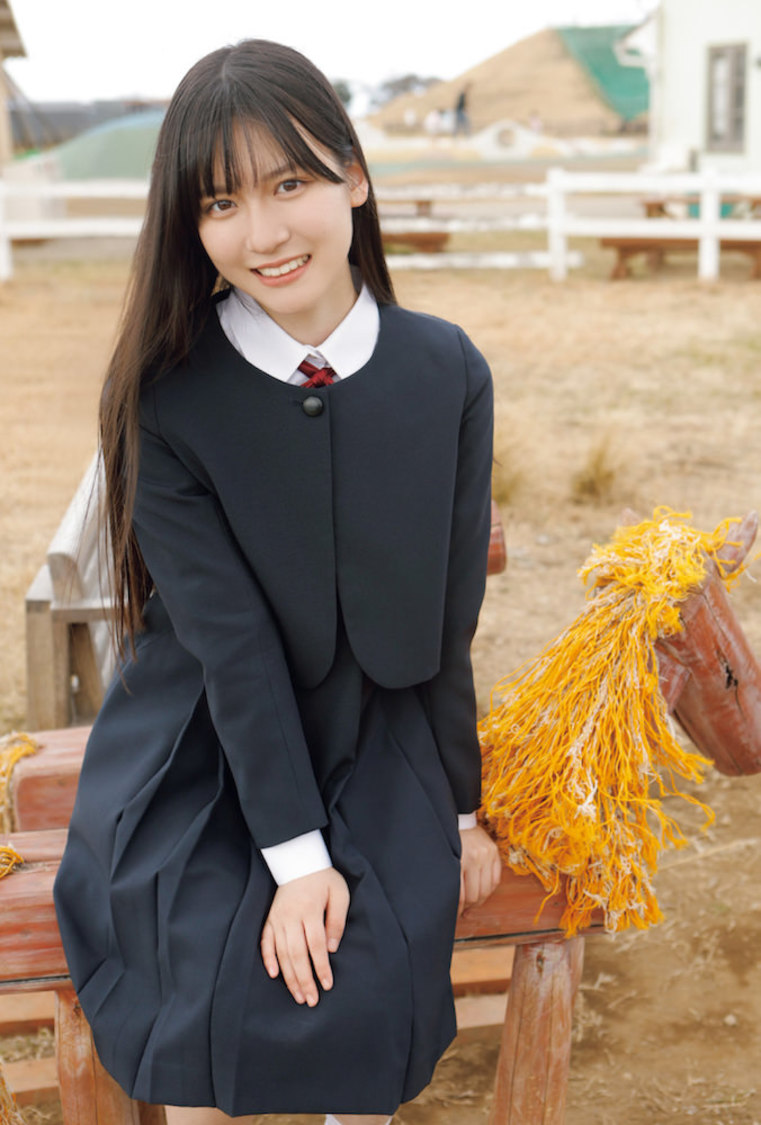 📸 画像：『B.L.T.graduation2024中学卒業』セブンネット