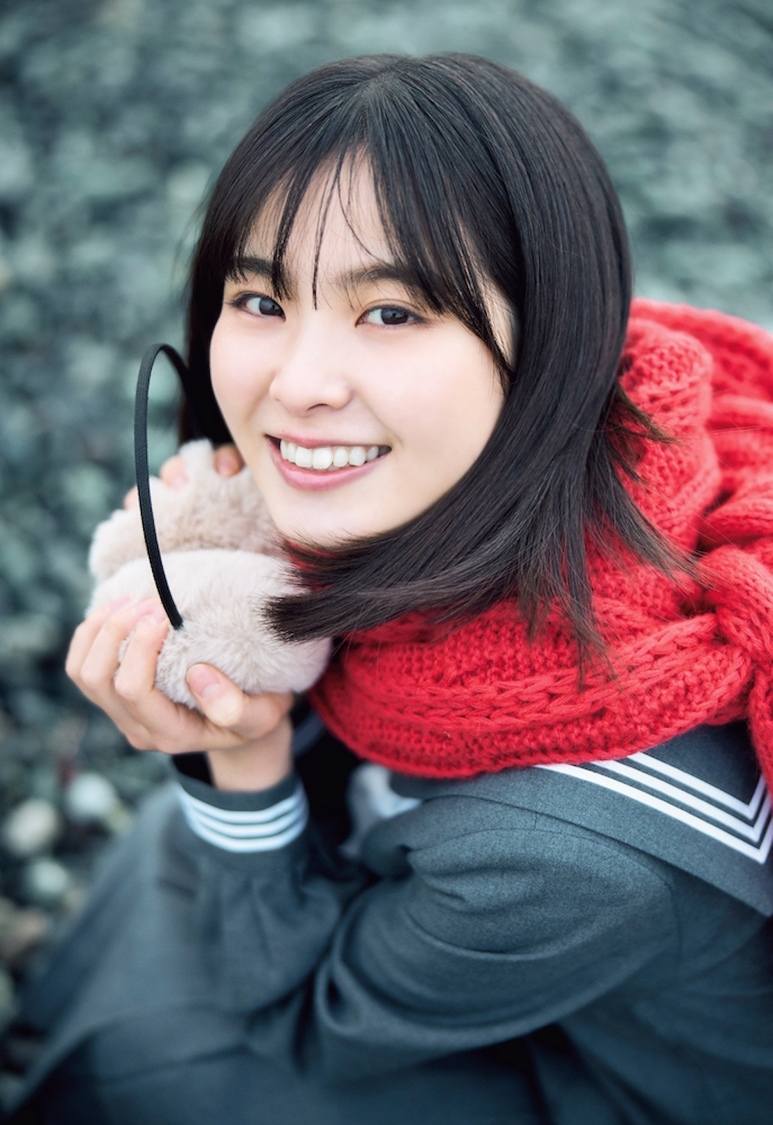 『B.L.T.graduation2024高校卒業』ローソンエンタテインメント購入特典ポストカード【遠藤理子（櫻坂46）】