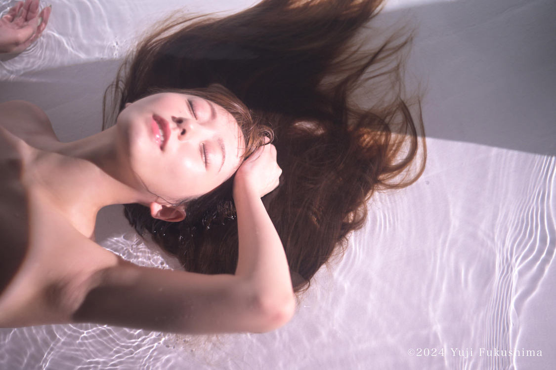 ＜青空ひかり×福島裕二写真展 “Beauty of Each”＞