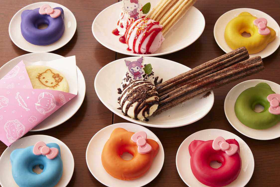 韓国でも人気のホットク、チュロスもラインナップ（© 2024 SANRIO CO.,LTD. 著作(株)サンリオ）