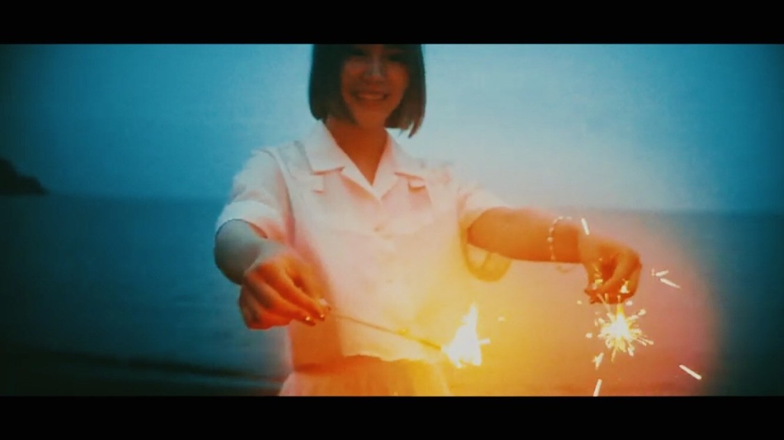 ナナイロ「サマーガール」MVより