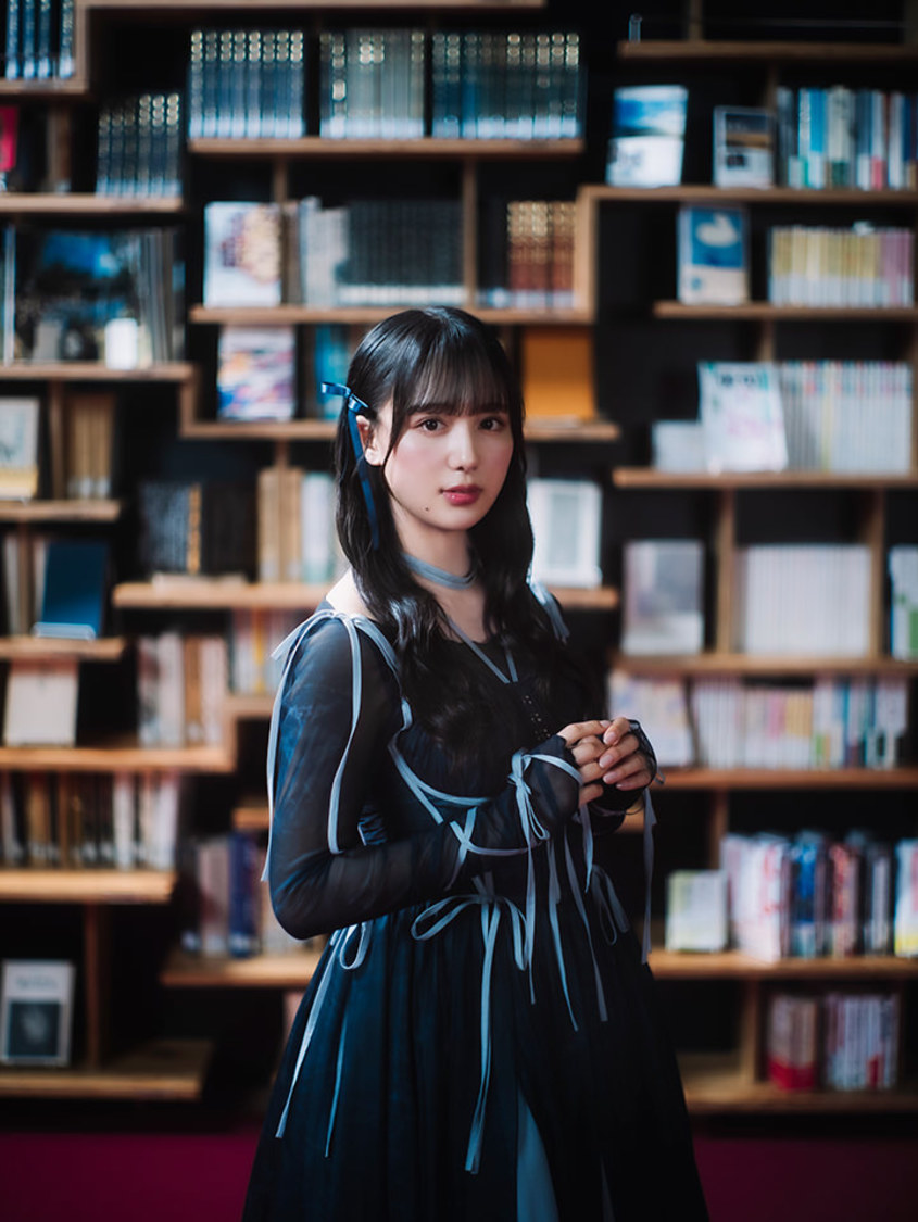 麻丘真央（© 22/7 PROJECT）