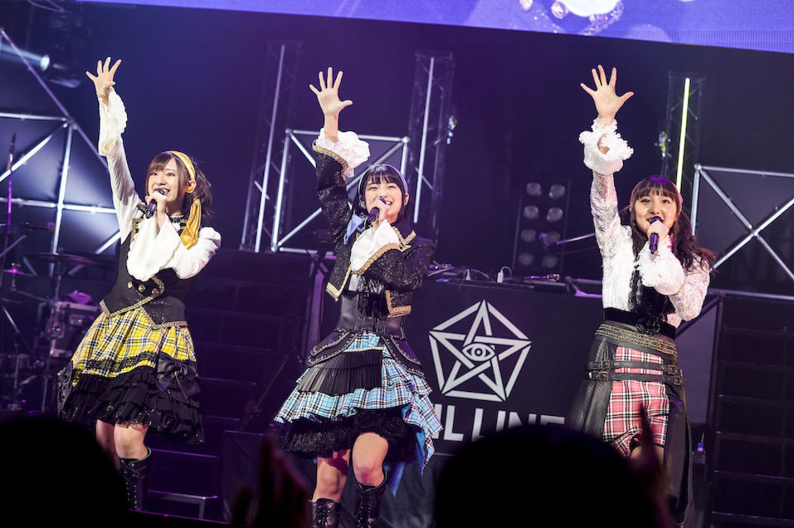 イヤホンズ｜＜EVIL LINE RECORDS 5th Anniversary FES.“EVIL A LIVE” 2019＞（写真提供：キングレコード）