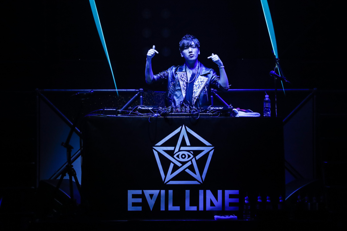 TeddyLoid｜＜EVIL LINE RECORDS 5th Anniversary FES.“EVIL A LIVE” 2019＞（写真提供：キングレコード）