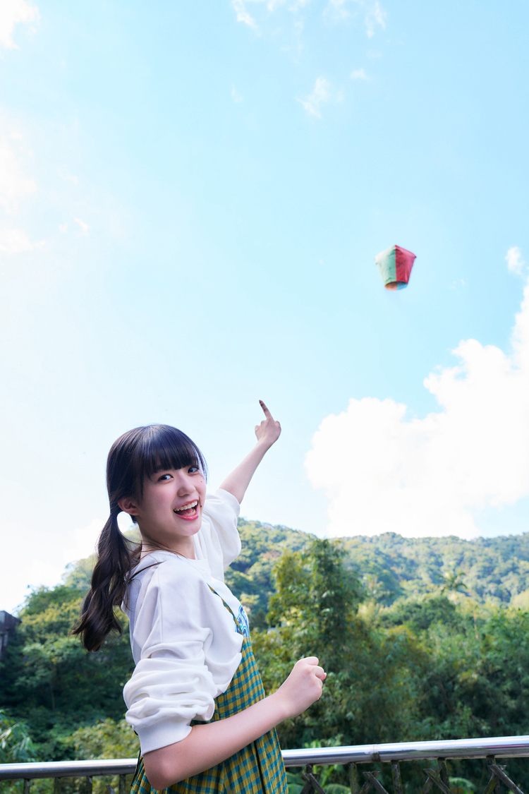 小久保柚乃 1st写真集『こくぼづかん』（Ⓒ中村和孝／小学館）