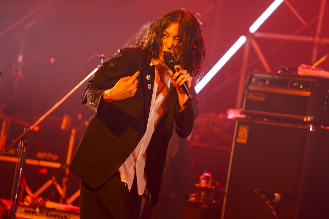 ドレスコーズ｜＜EVIL LINE RECORDS 5th Anniversary FES.“EVIL A LIVE” 2019＞（写真提供：キングレコード）