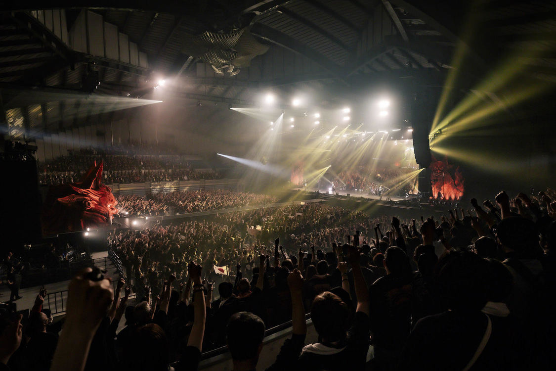 ＜BABYMETAL WORLD TOUR 2023 - 2024 TOUR FINAL IN JAPAN LEGEND - 43＞沖縄コンベンションセンター展示棟（2024年3月23日、24日／撮影：Taku Fujii）
