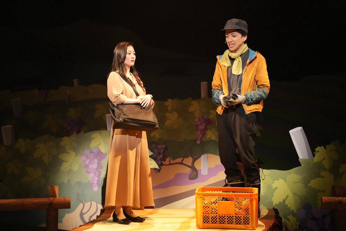 舞台＜ワインガールズ＞