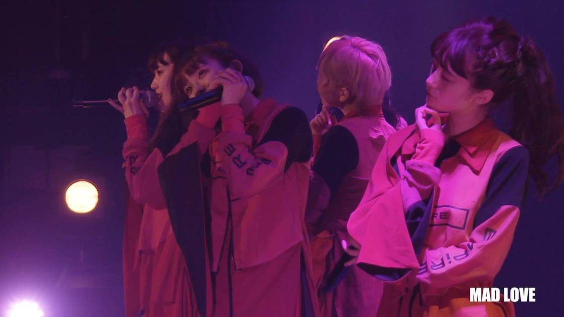 ＜NEW EMPiRE TOUR “EVOLUTiONS”＞ライブ映像