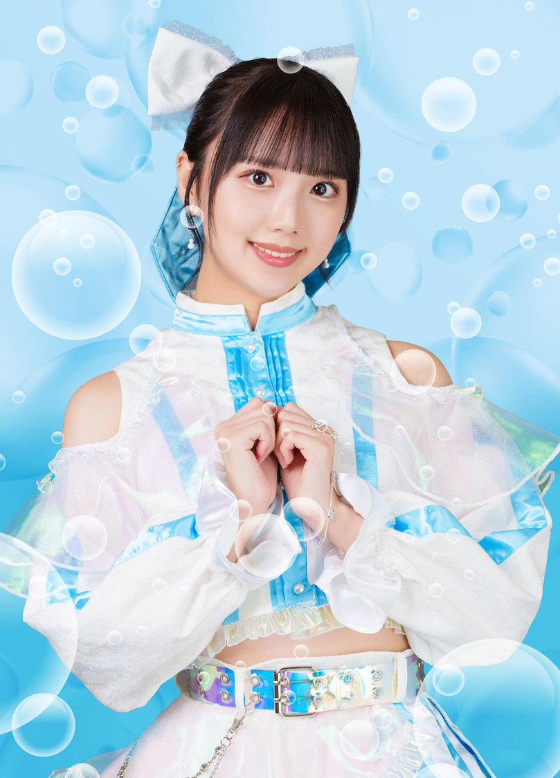 長田美成（青色担当）