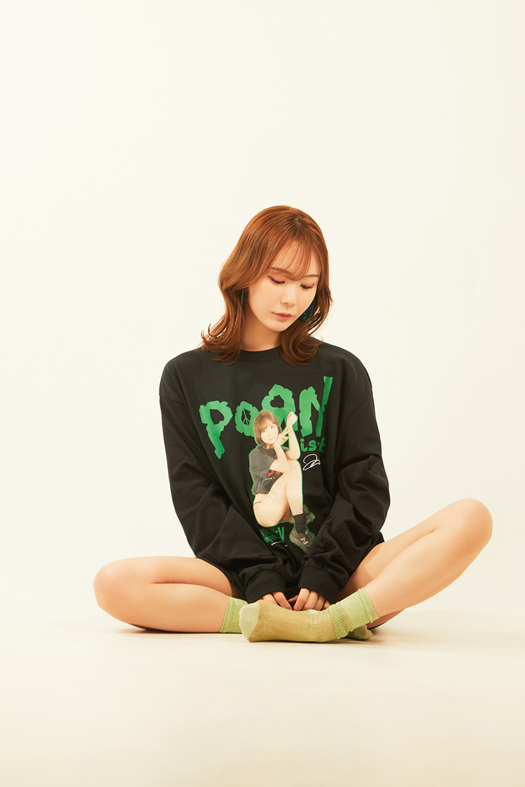 miru Long sleeve TEE by MNKM