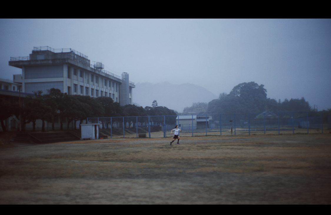 「愛の重さ」MVティザー映像（©STU／KING RECORDS）