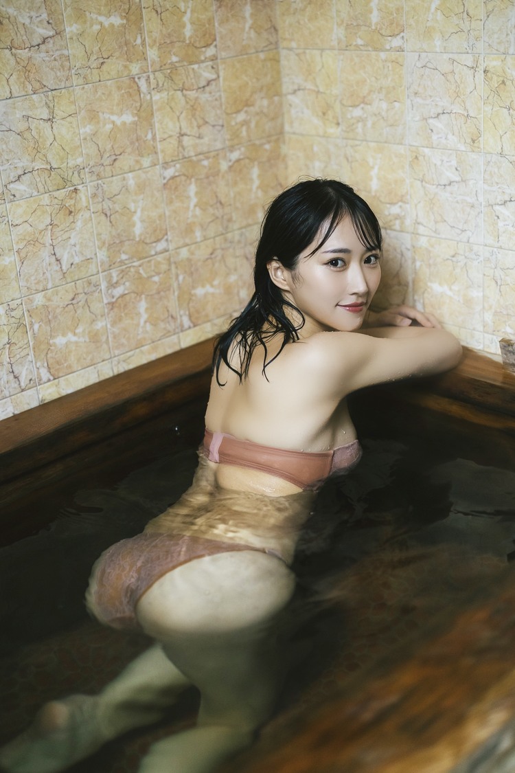 川瀬もえ『週刊SPA!』アザーカット（撮影：藤本和典）