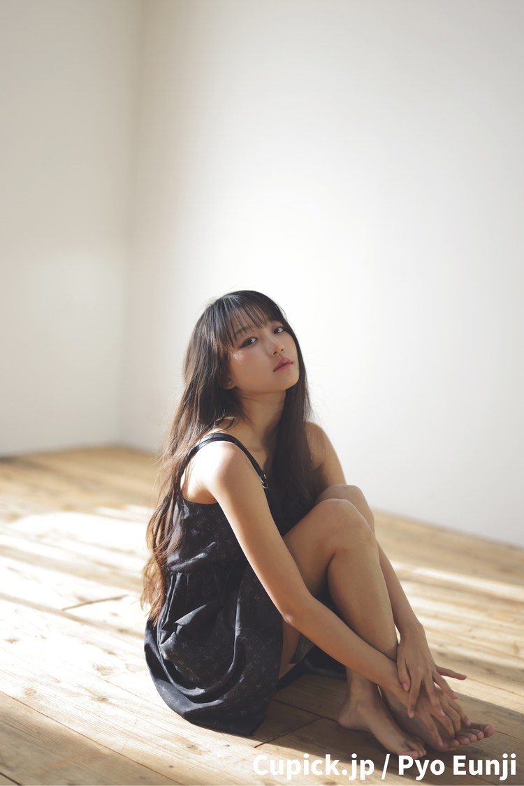 ピョ・ウンジ キューピック限定デジタル写真集『サンシャイン』より