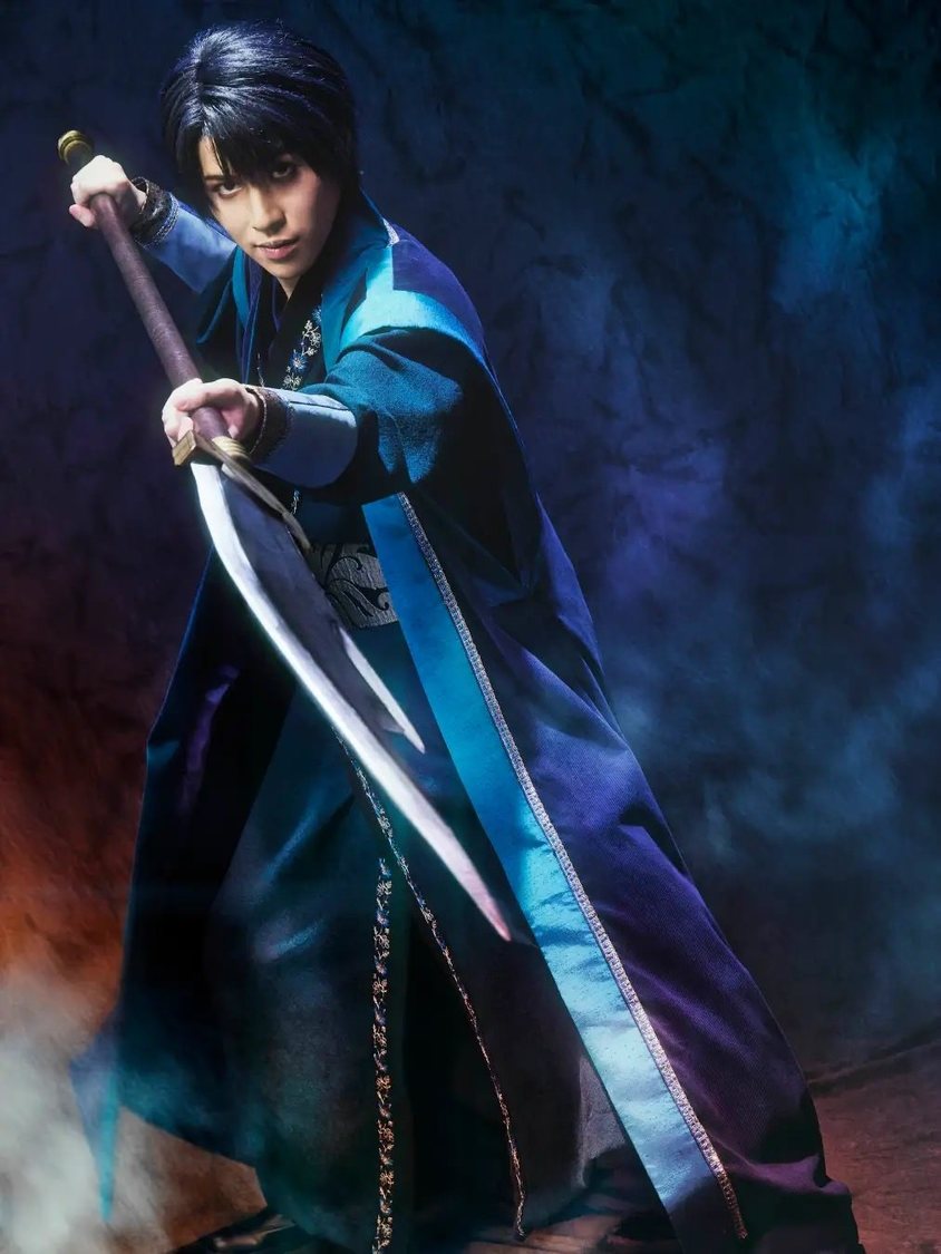 ハク（神永圭佑／©草凪みずほ・白泉社／ミュージカル『暁のヨナ』製作委員会）