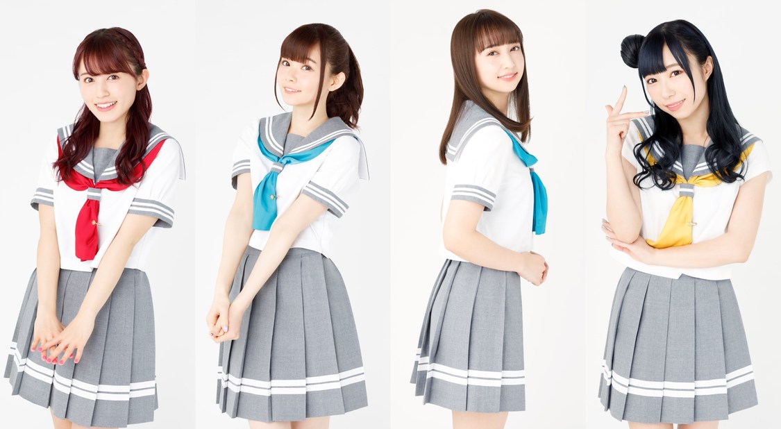 Aqours（逢田梨香子（桜内梨子役）、 諏訪ななか（松浦果南役）、小宮有紗（黒澤ダイヤ役）、小林愛香（津島善子役））