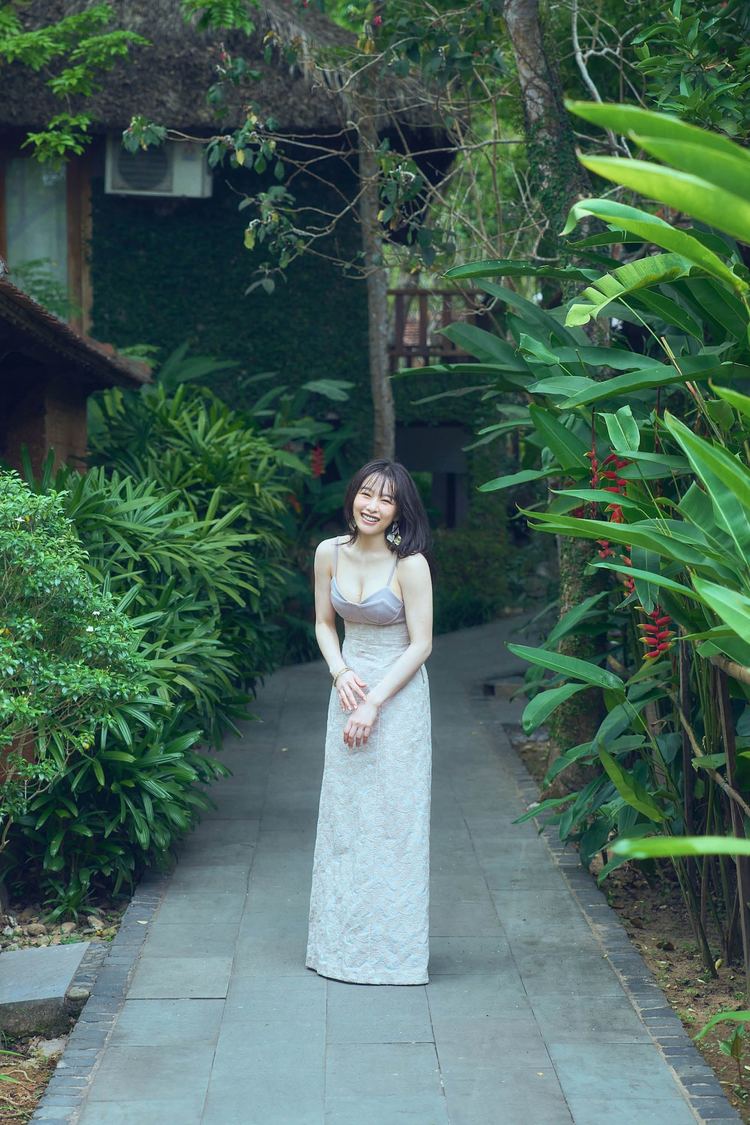 『桜井日奈子10周年記念写真集（仮）』（東京ニュース通信社刊）