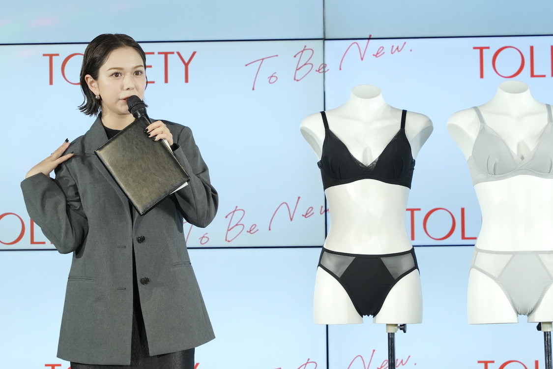 ＜村重杏奈プロデュース『TOLEETY』新ブランド発表会＞（2024年6月24日）