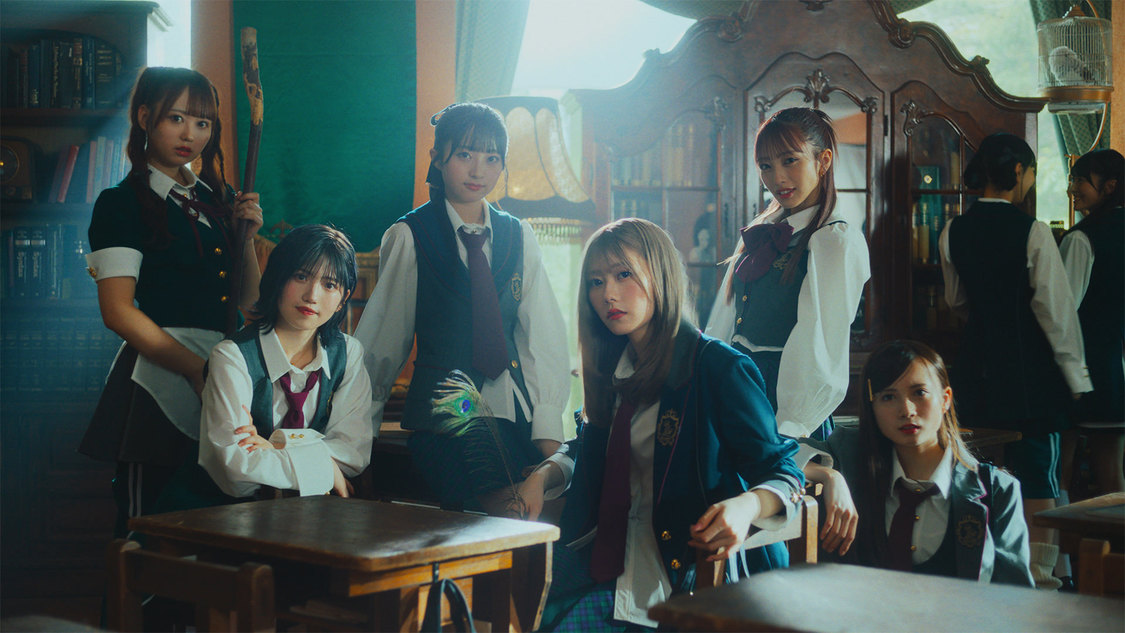 「恋　詰んじゃった」MV（©AKB48）
