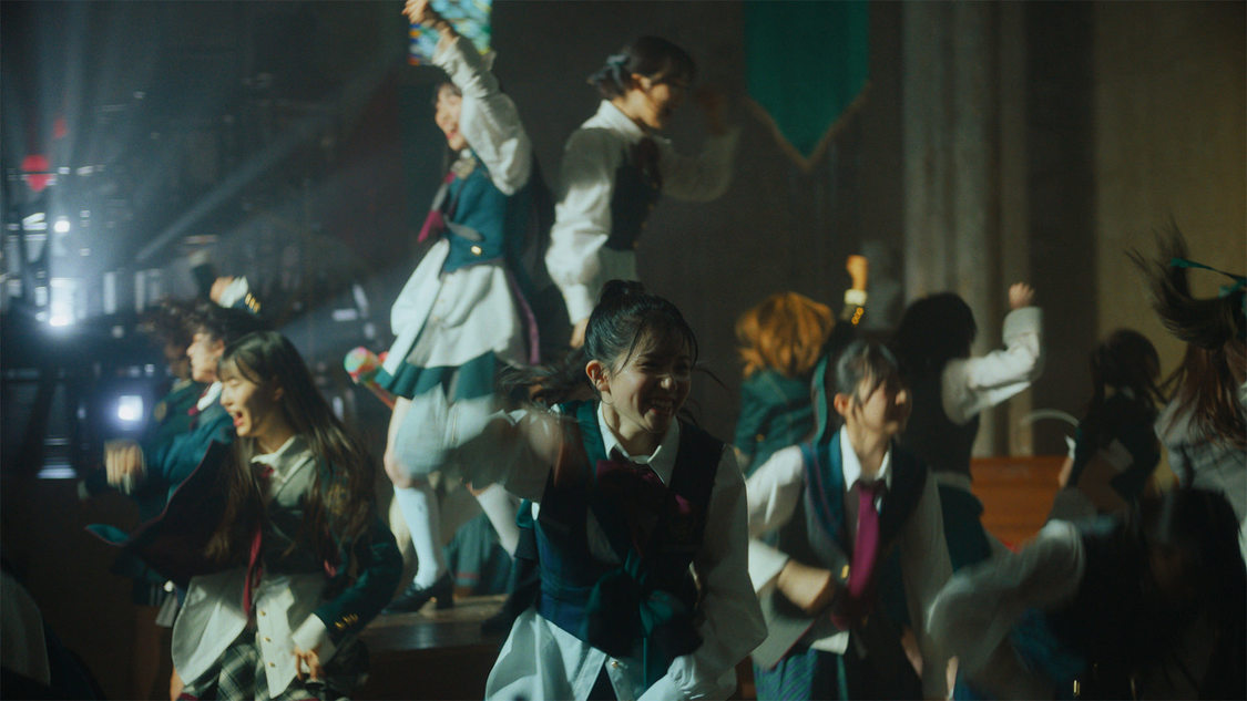 「恋　詰んじゃった」MV（©AKB48）