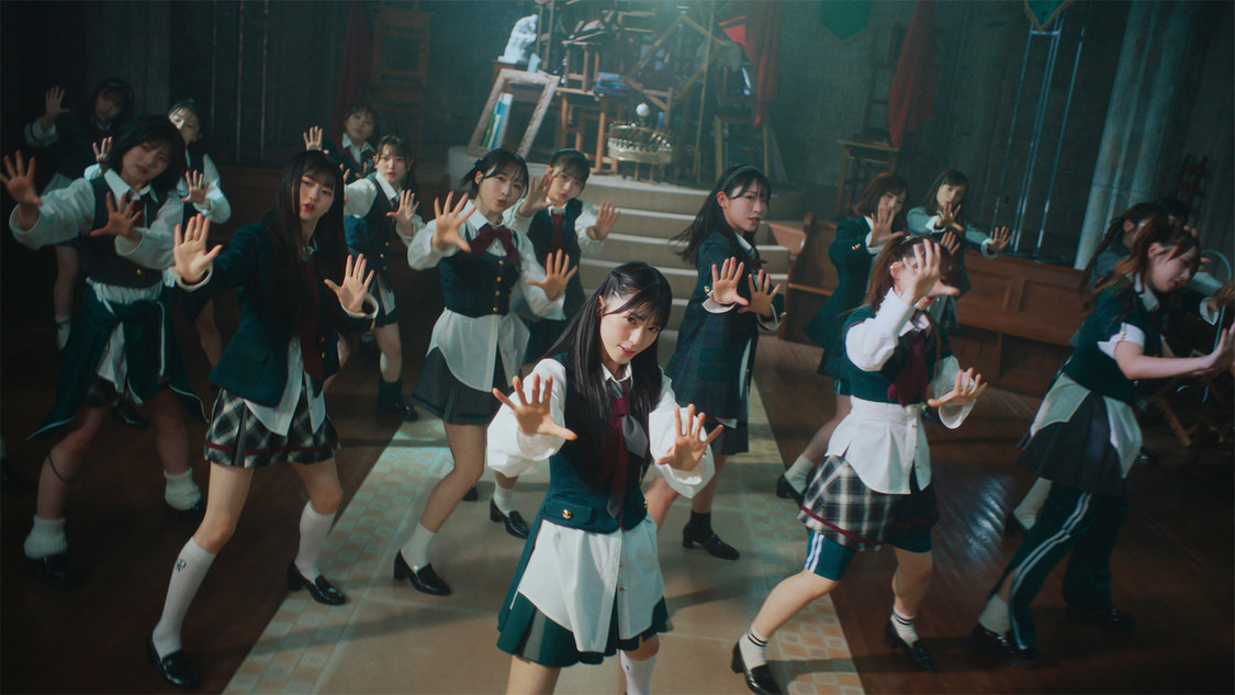 「恋　詰んじゃった」MV（©AKB48）