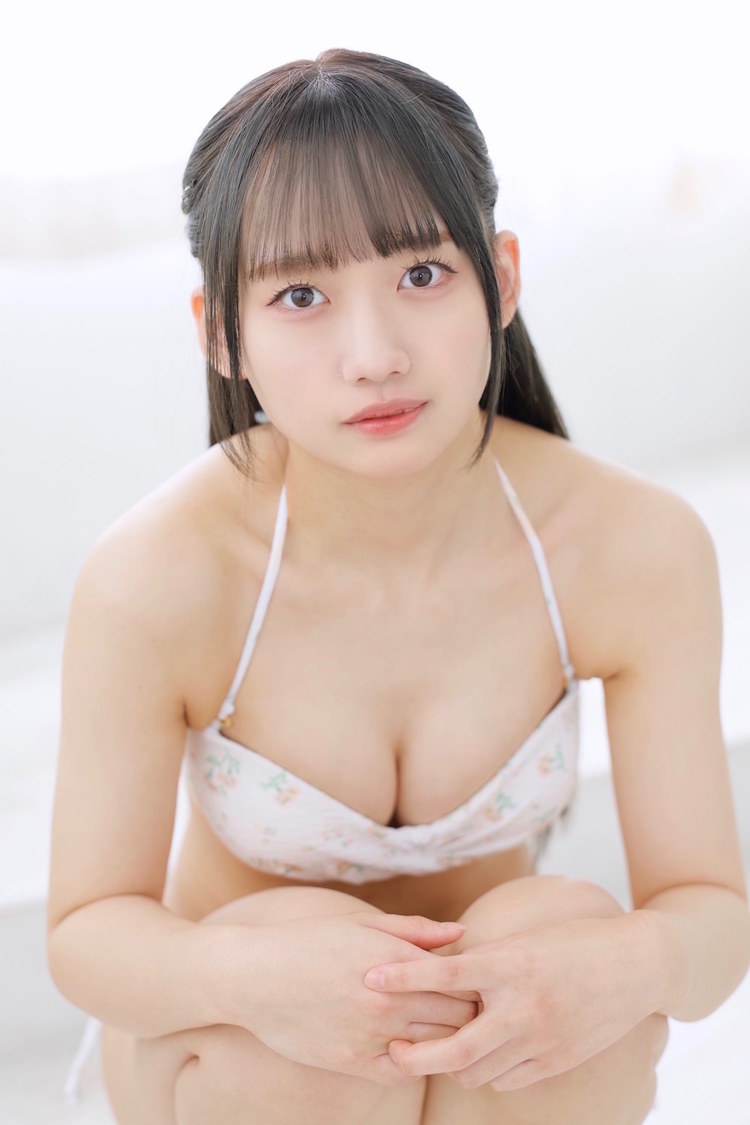 一色春凛『Cream』8月号