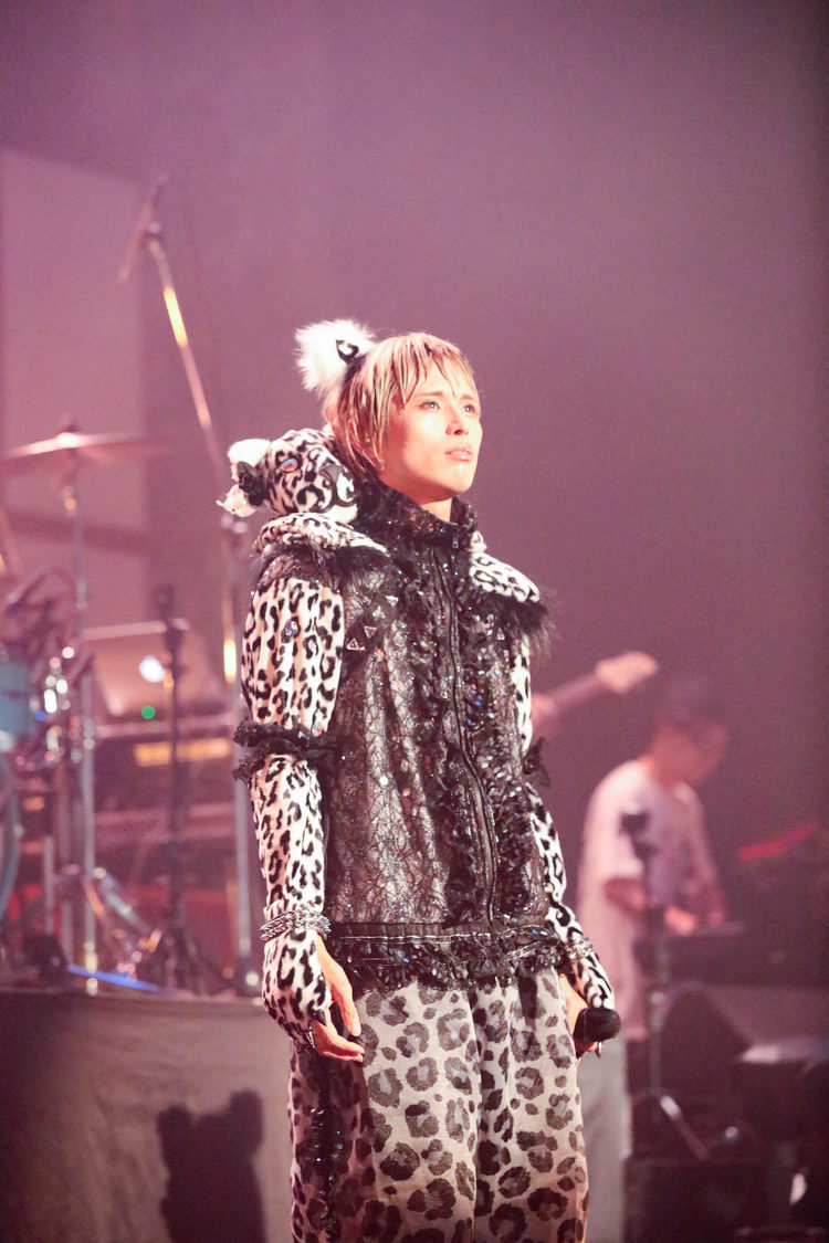 白鳥白鳥＜ゲイでもアイドルになれる！ in Zepp Tokyo＞｜Zepp Tokyo（2019年7月14日）