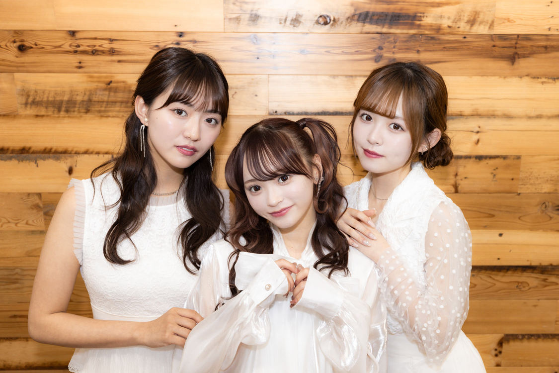 豊田ルナ、戸田梨杏、三好佑季（AND CaaaLL）