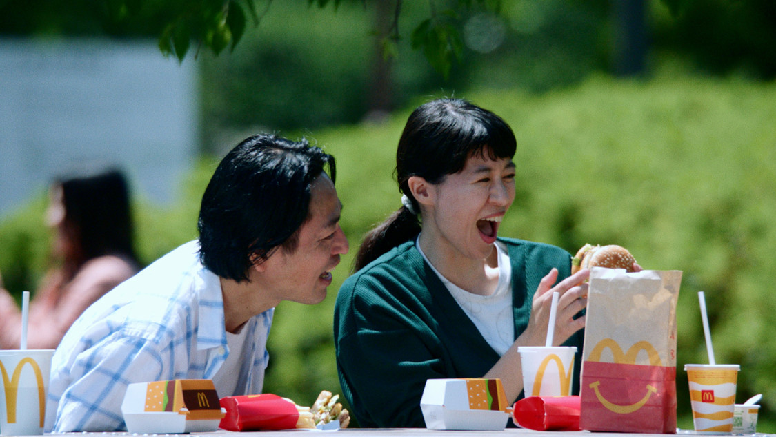 新TV-CMビッグマック「あしたも、笑おう。」篇（60秒）