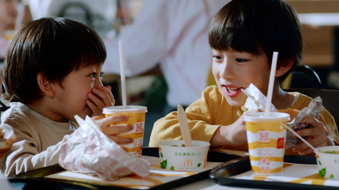 新TV-CMビッグマック「あしたも、笑おう。」篇（60秒）