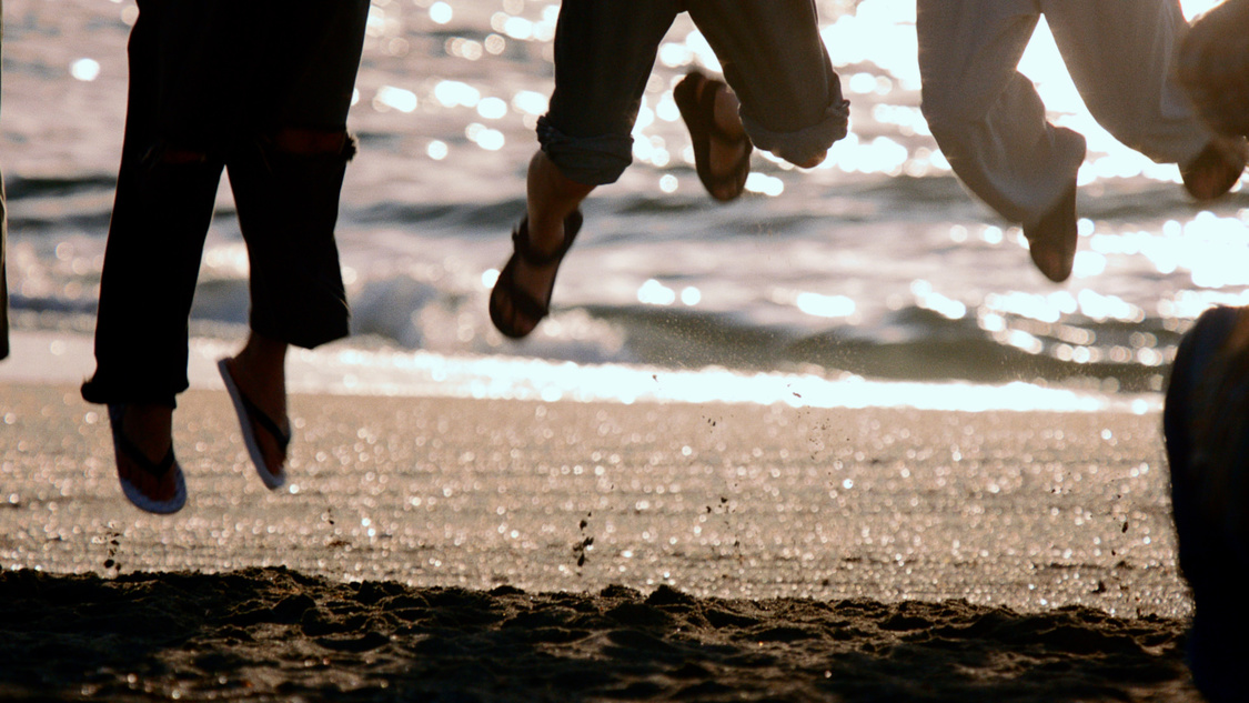 新TV-CMビッグマック「あしたも、笑おう。」篇（60秒）