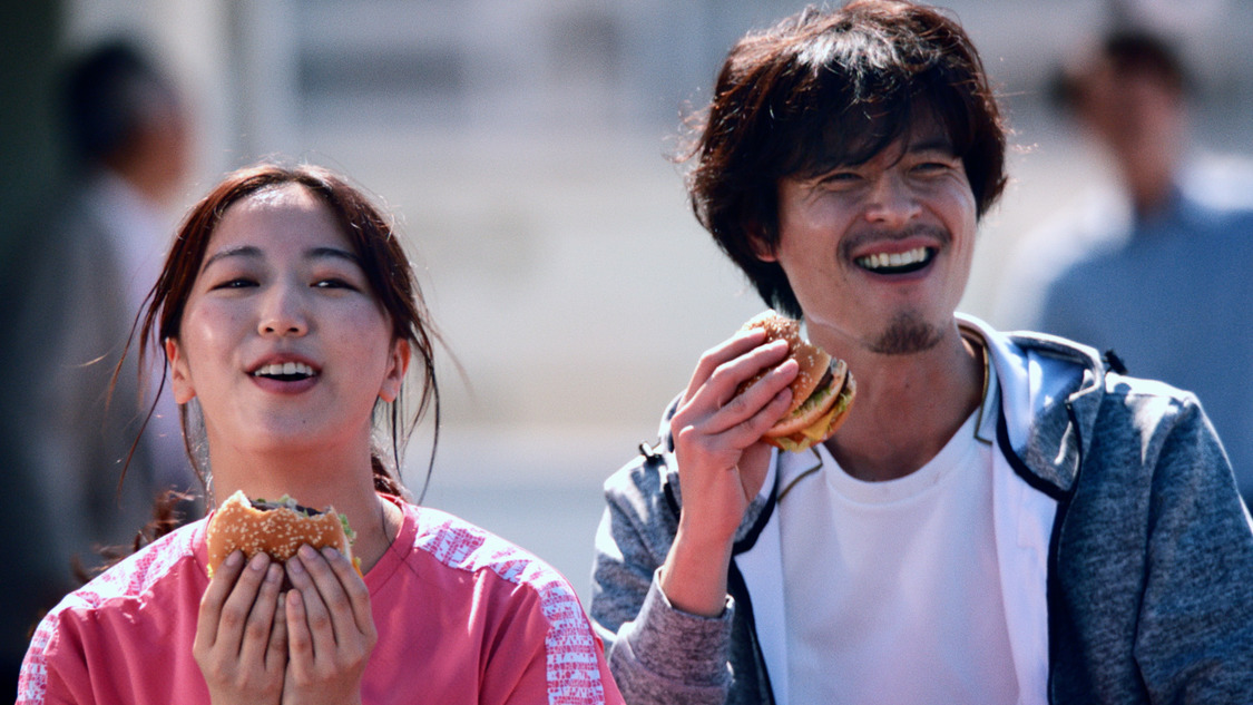 新TV-CMビッグマック「あしたも、笑おう。」篇（60秒）