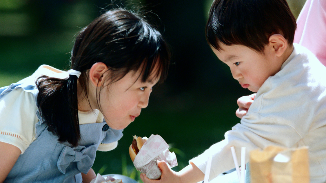 新TV-CMビッグマック「あしたも、笑おう。」篇（105秒）