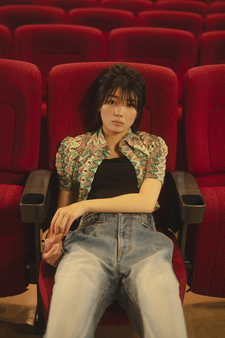 『blt graph.vol.104』（東京ニュース通信社刊／撮影：HIROKAZU）