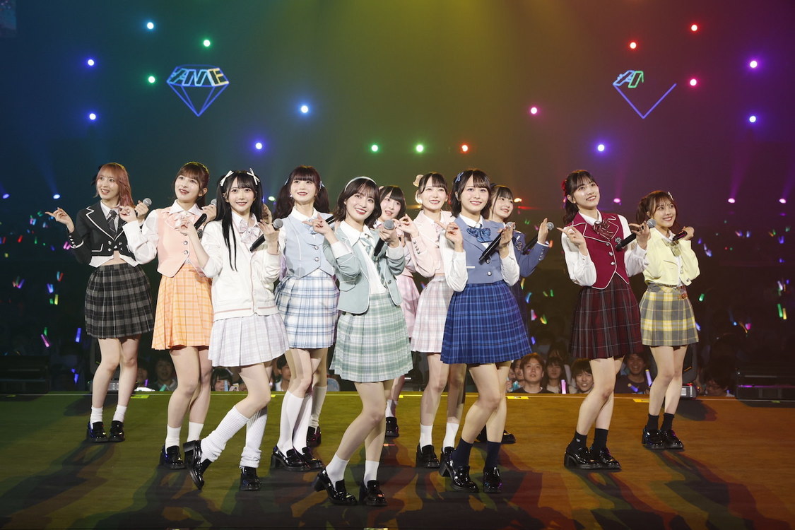 ＜≠ME 全国ツアー2024「やっ と、同じクラス」＞横浜アリーナ（2024年7月15日／©YOANI/KING RECORDS）