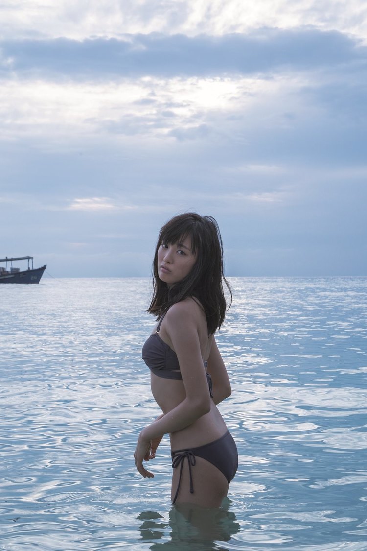 大友花恋3rd写真集『Karen3』（東京ニュース通信社刊）