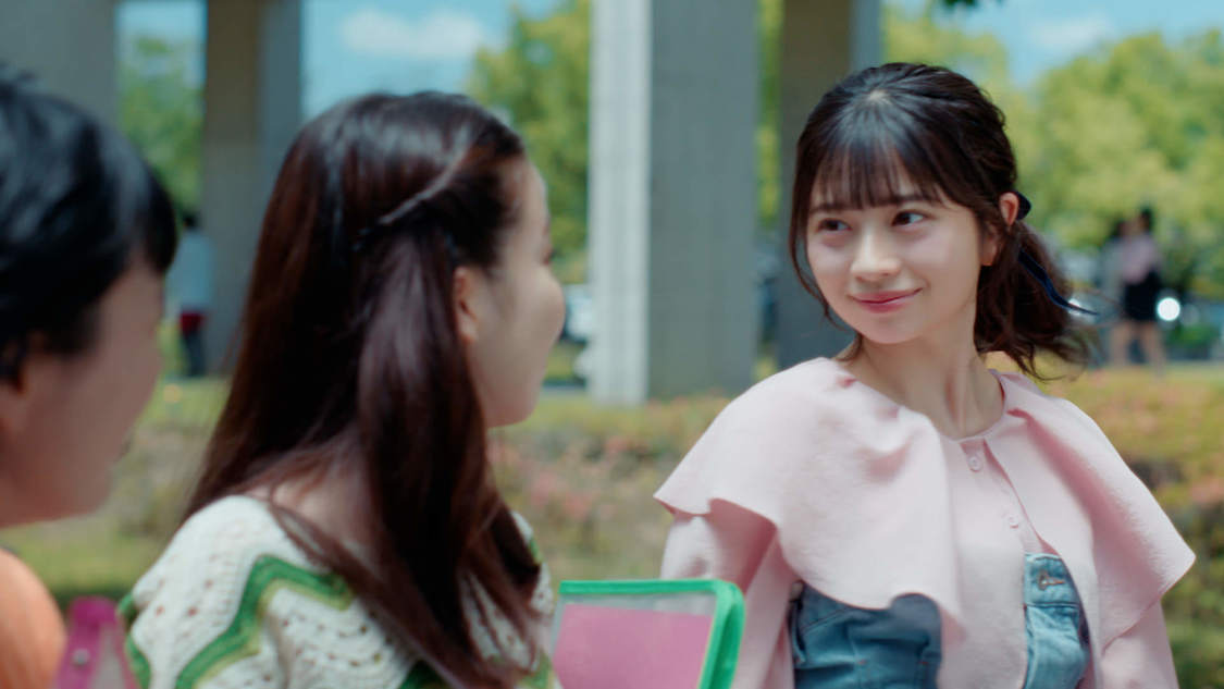 「ホットペッパービューティー学割　〜ぶっ飛びおトクな学割篇〜」場面写真