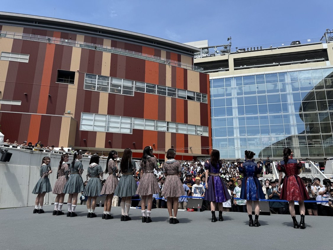 ＜TEAM SHACHI フリーライブツアー2024春夏 〜 #かわちぃ友達と待ち合わせ ～＞アーバンドック ららぽーと豊洲 シーサイドデッキメインステージ（2024年7月21日）